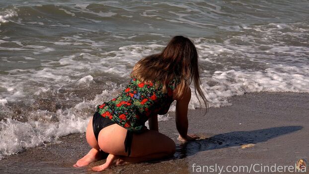 Full leaked Cinderella girl  page private onlyfans photo