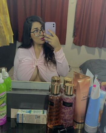 Full leaked Cinthia de leon private onlyfans photo