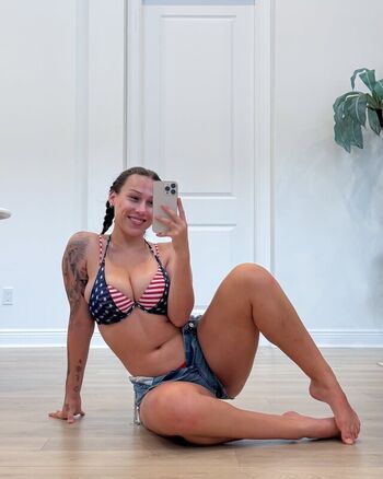 Full leaked Claire grimes  page private onlyfans photo