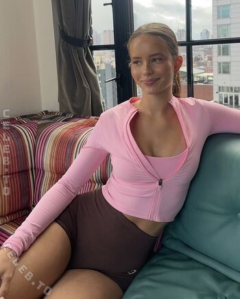 Full leaked Clairemaele private onlyfans photo