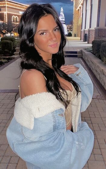 Full leaked Clairexwolfe private onlyfans photo