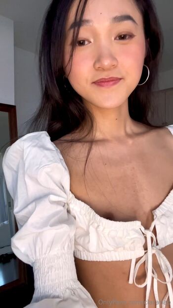 Full leaked Clara dao page private onlyfans photo