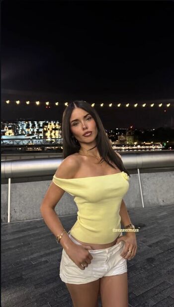 Full leaked Clarissa bea page private onlyfans photo