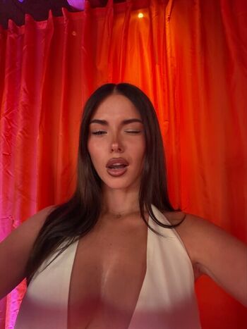 Full leaked Clarissa bea page private onlyfans photo
