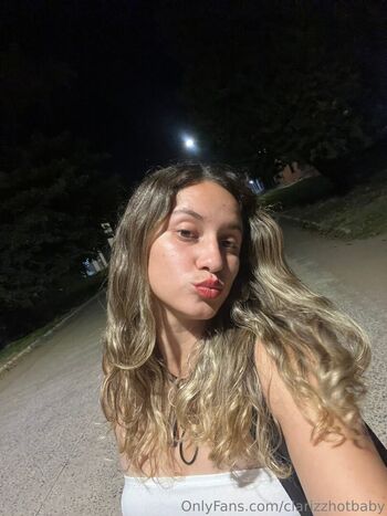 clarizzhotbaby