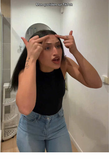 Full leaked Claryzerr private onlyfans photo
