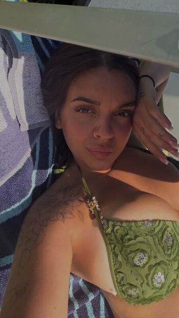 Full leaked Claudia dari private onlyfans photo