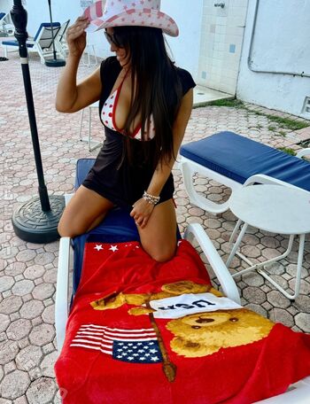 Full leaked Claudia romani private onlyfans photo