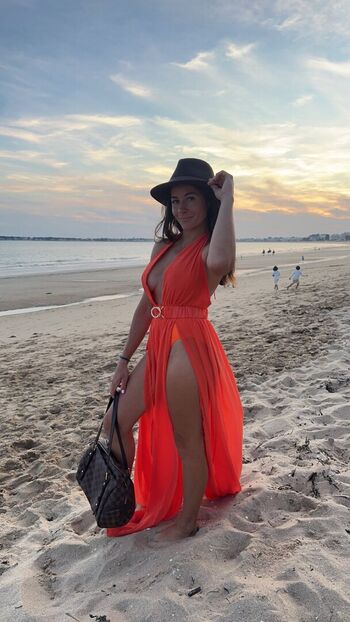 Full leaked Cleopatre off private onlyfans photo