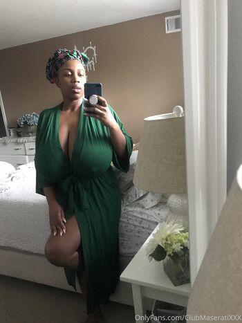 Full leaked Clubmaseratixxx private onlyfans photo