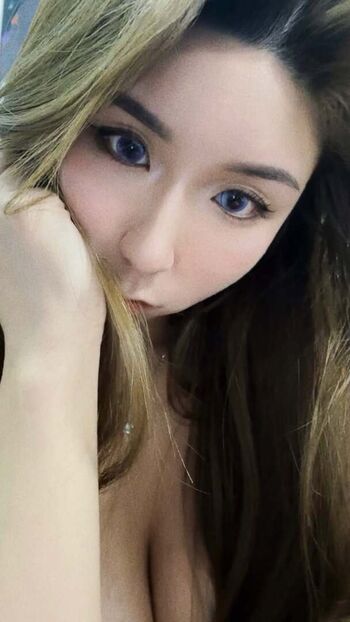 Full leaked Cola smile private onlyfans photo