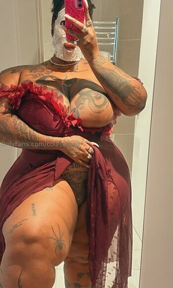 Full leaked Colecurve private onlyfans photo