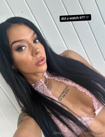 Cora Jade