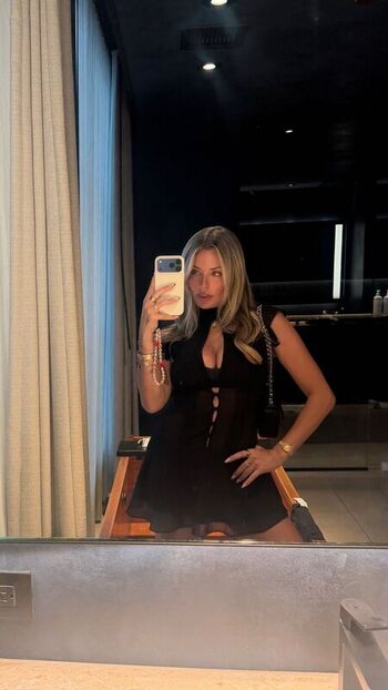 Full leaked Corinna kopf  page private onlyfans photo