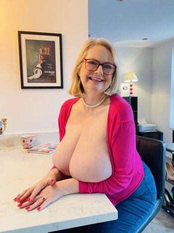 Full leaked Courtesan annabel private onlyfans photo