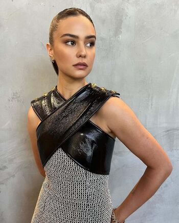 Courtney Eaton