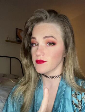 Full leaked Courtney pose page private onlyfans photo