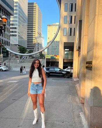 Full leaked Courtney sarault page private onlyfans photo