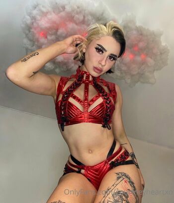 Full leaked Courtneyheartxo private onlyfans photo