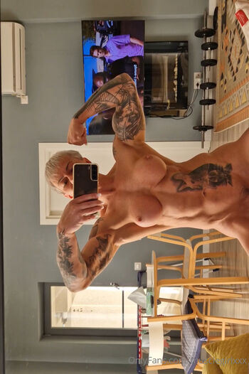 Full leaked Crazyxbody  page private onlyfans photo