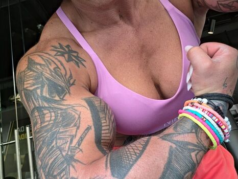 Full leaked Crazyxbody private onlyfans photo