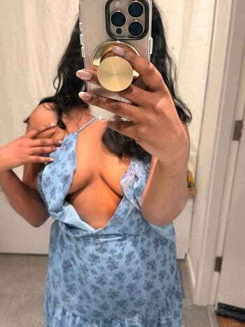 Full leaked Creamybrowngirl private onlyfans photo