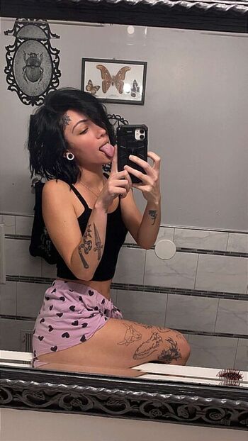 Full leaked Crybabyraine private onlyfans photo