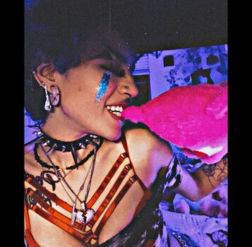 Full leaked Crystals nchantd private onlyfans photo