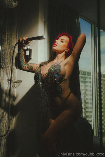 Full leaked Cubbixoxo private onlyfans photo