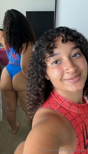 Full leaked Curlybeanraver private onlyfans photo