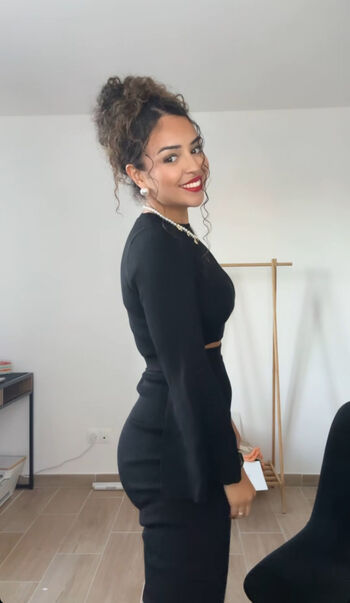 Full leaked Curlykams page private onlyfans photo