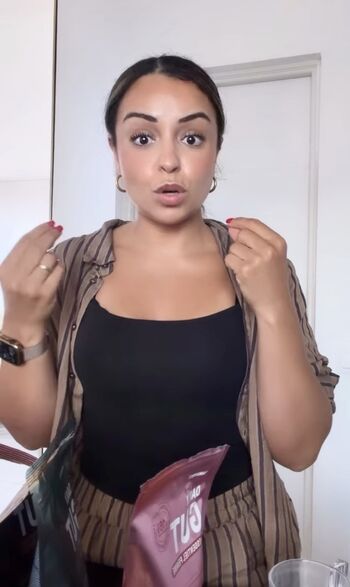 Full leaked Curlykams private onlyfans photo