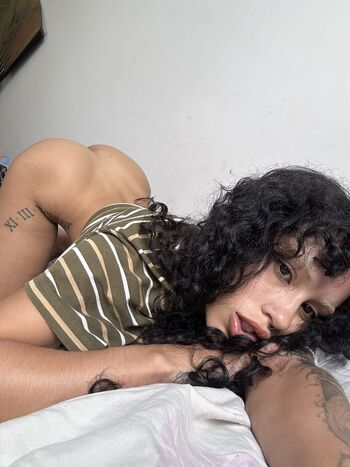 Curvymilftwinkletoes