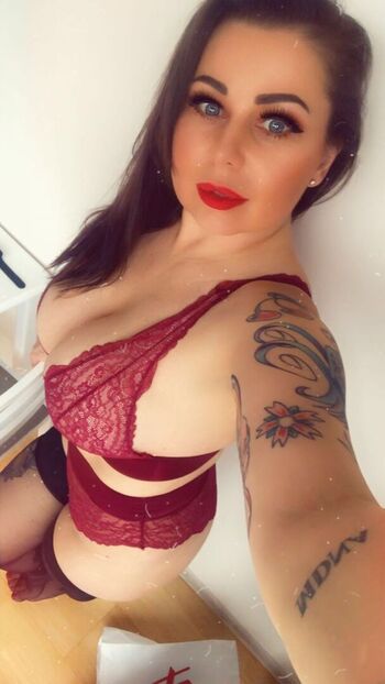 Full leaked Czechhousewife private onlyfans photo