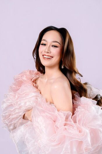 Full leaked Czharich oli private onlyfans photo