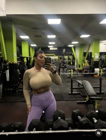 Full leaked D madaa private onlyfans photo