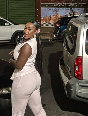 Full leaked Da kirrii t francis page private onlyfans photo