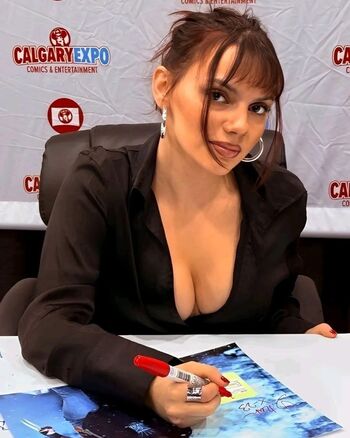 Full leaked Dafne keen  page private onlyfans photo