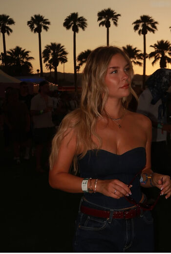 Full leaked Dagi bee private onlyfans photo