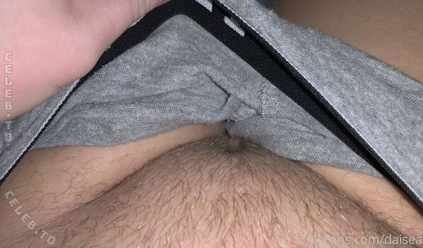 Full leaked Daisea page private onlyfans photo