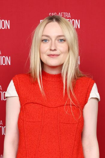 Dakota Fanning