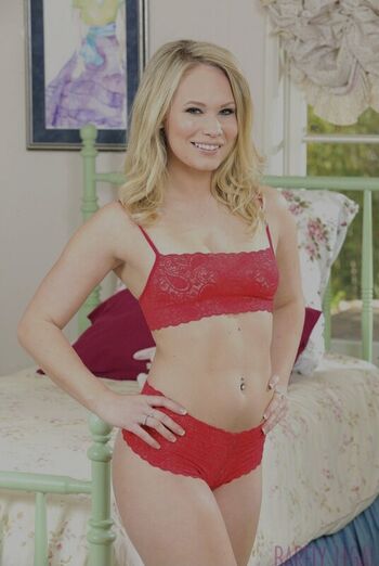 Full leaked Dakota james private onlyfans photo