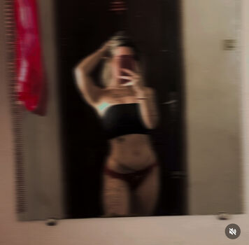 Full leaked Dani bluee  page private onlyfans photo