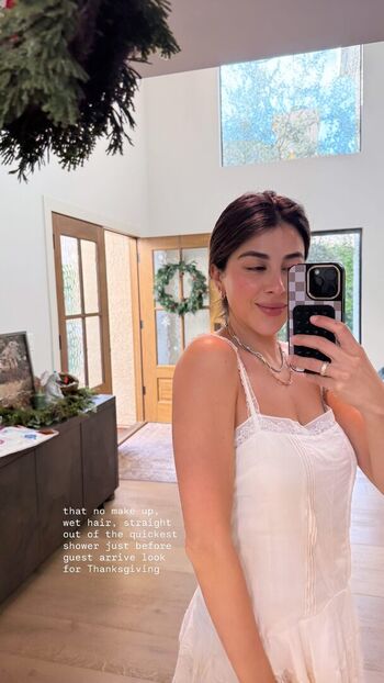 Daniella Monet