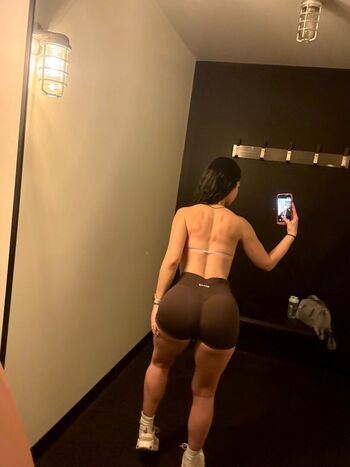 Full leaked Danielledvs private onlyfans photo