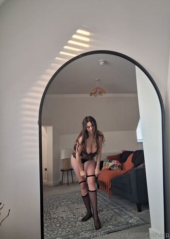 danielleksharp