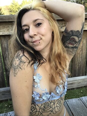 Full leaked Danigoodisonn private onlyfans photo