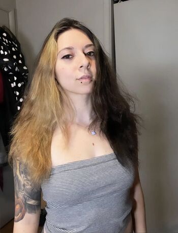 Full leaked Danigoodisonn private onlyfans photo