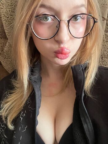 Darkimoona / lolipopzzzi / vladasoft