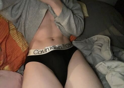 Full leaked Darling femboy private onlyfans photo